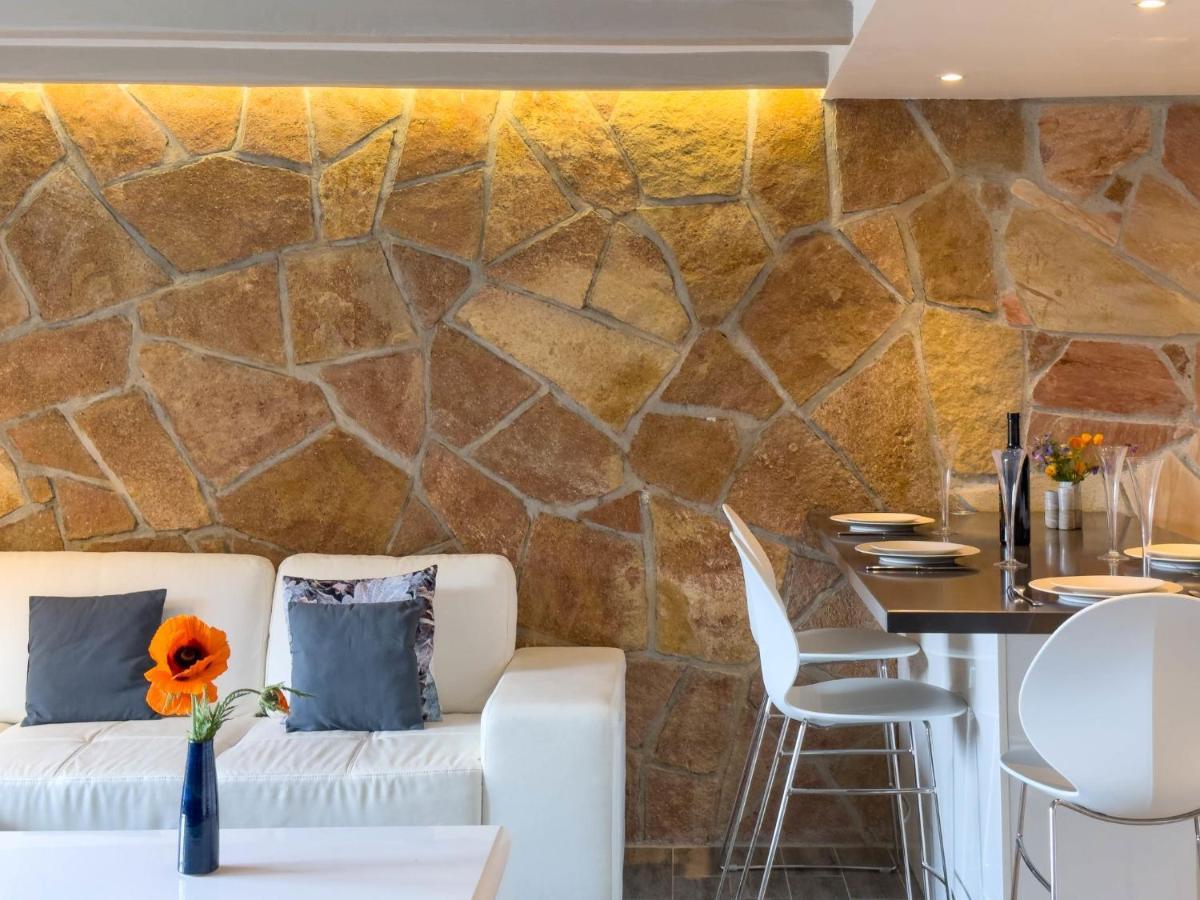 Apartment Stem 2 By Interhome เวอร์บิเอร์ ภายนอก รูปภาพ
